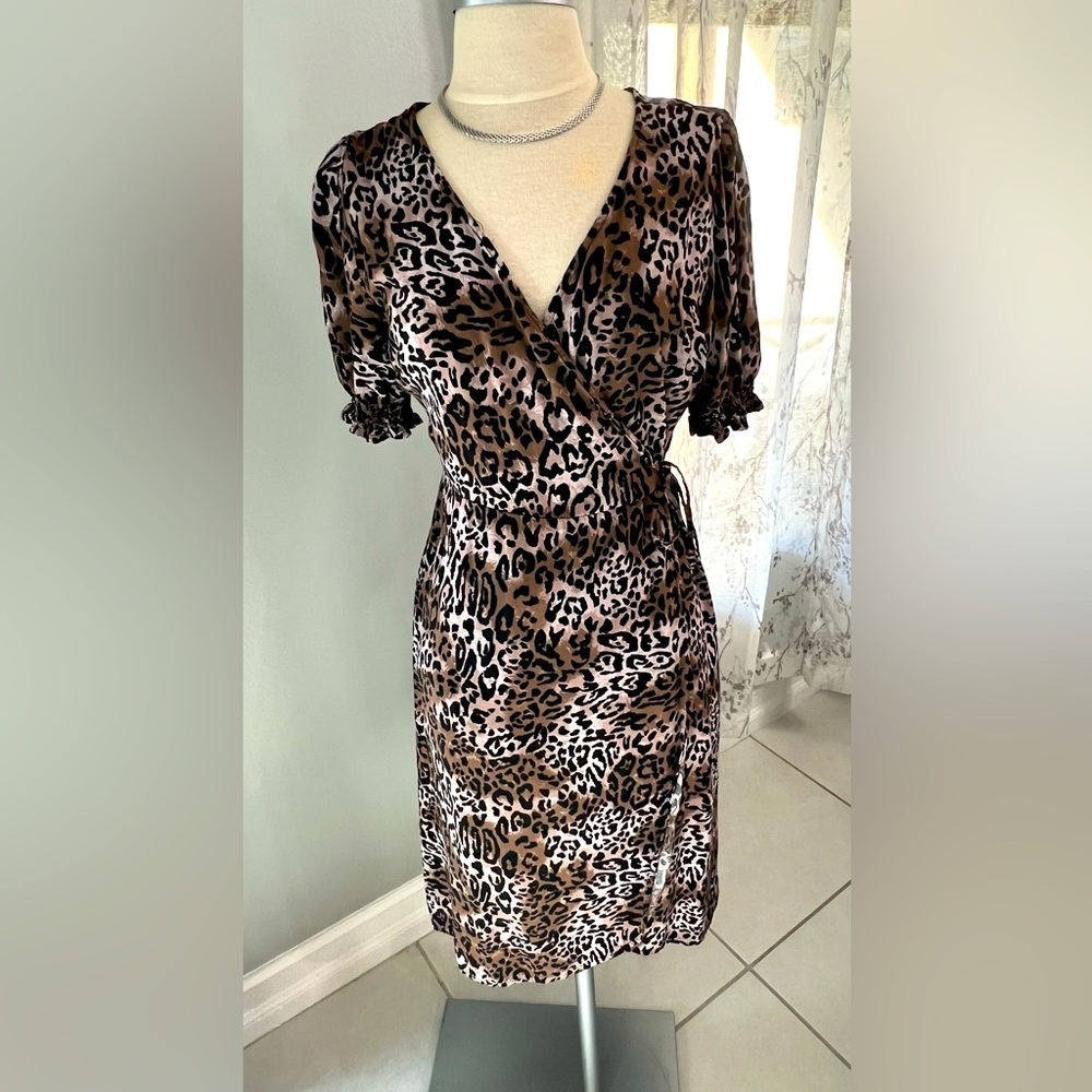 Final Sale!! Cheetah print wrap dress with short ruffle sleeves by Time and Tru